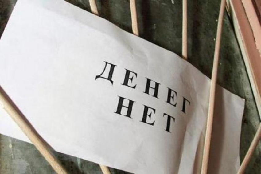 Более 4 миллионов рублей задолжали рабочим в ОАО «Моршанская табачная фабрика»