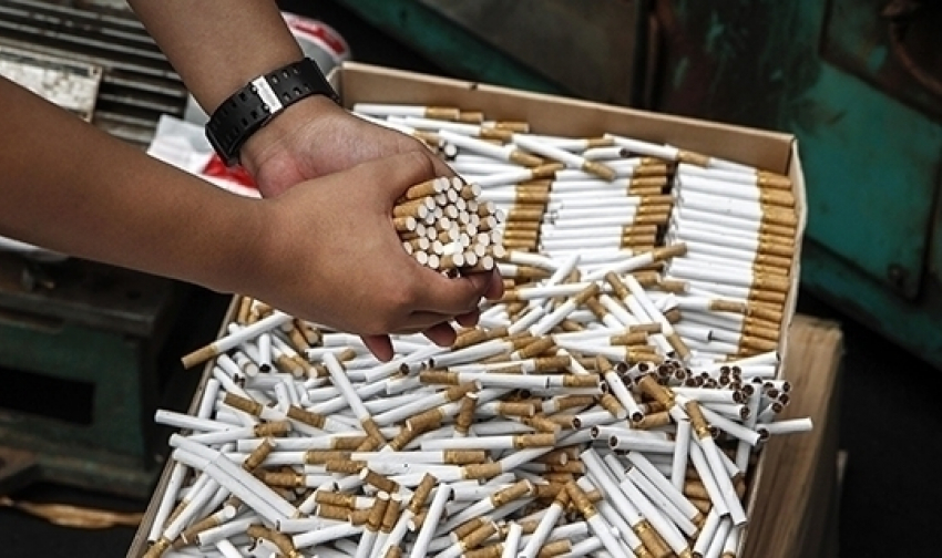 ФСБ пресекла деятельность подпольного цеха по производству сигарет 