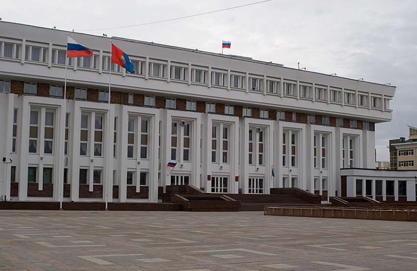Из здания администрации Тамбовской области эвакуировали сотрудников из-за анонимного сообщения о минировании