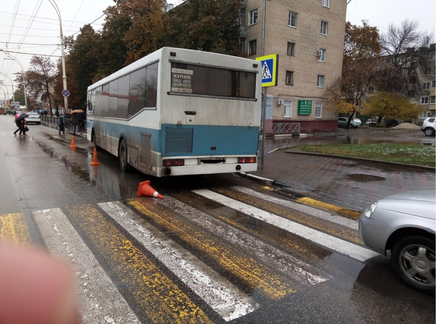 В ДТП на Советской пострадала пожилая пассажирка автобуса (видео)