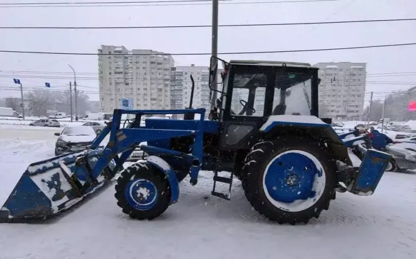 В Тамбове трактор во время уборки снега сбил 63‑летнюю пешеходку