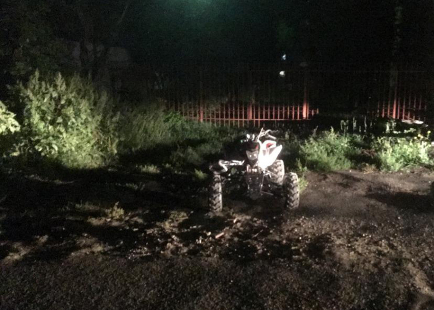 В Моршанске молодой человек перевернулся на квадроцикле