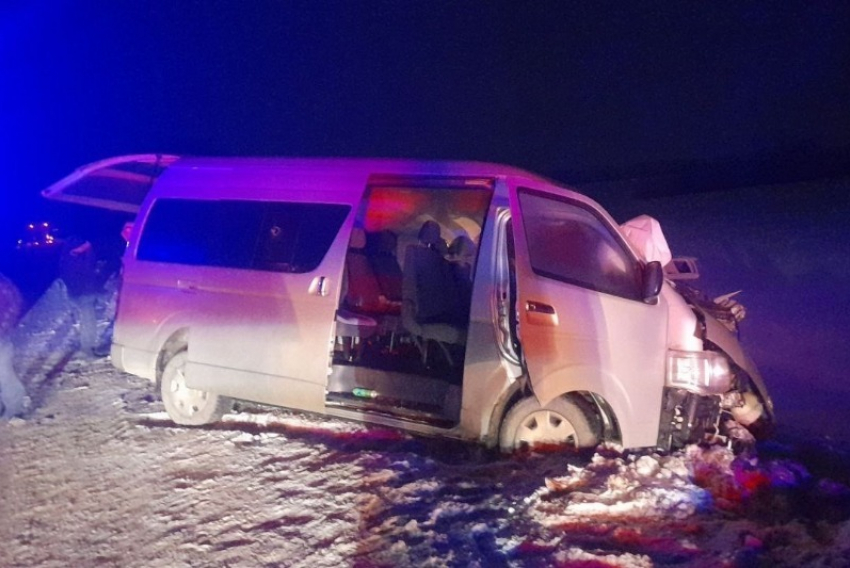 В Тамбовской области два человека погибли в аварии с участием микроавтобуса «Toyota HiAce»