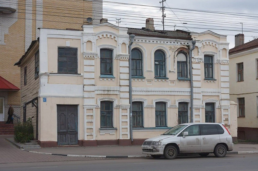 В Тамбове за рубль продают очередной памятник в историческом центре