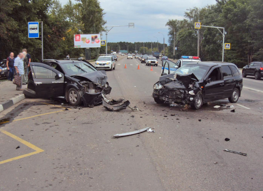 В результате аварии на Рассказовском шоссе Тамбова пострадала девочка