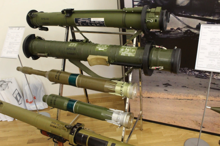 В Тамбове открылась выставка современного оружия