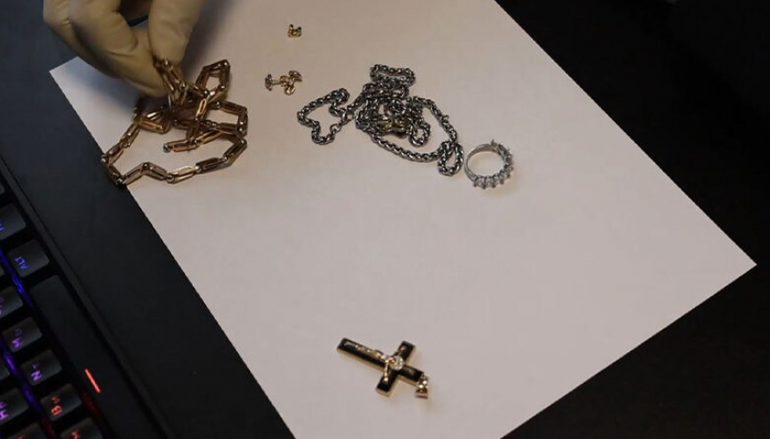 В Тамбове охранник бара обчистил карманы посетителей почти на 750 тысяч рублей 