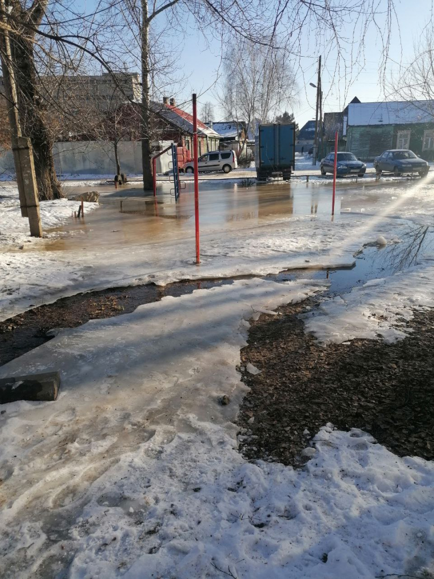 В Тамбове жители домов на Моршанском шоссе утонули в воде из подвала