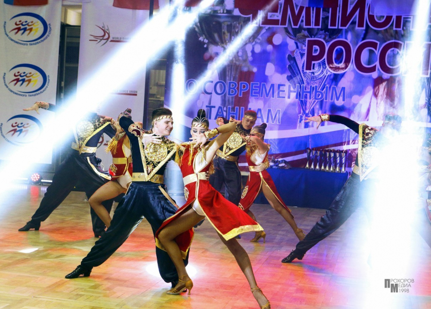 И снова первые: ансамбль «Цвета радуги» стал лучшим на Чемпионате России 