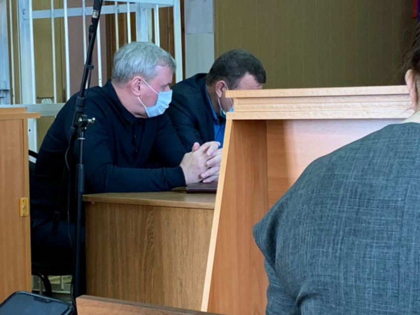 Бывший мэр Тамбова Александр Бобров вновь оказался на скамье подсудимых