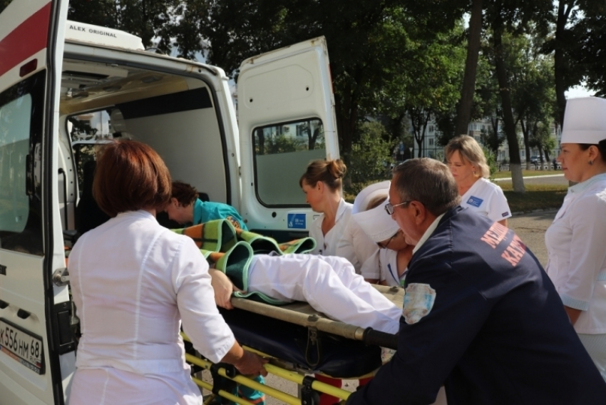 Из огня спасали пациенток гинекологического отделения третьей больницы Тамбова