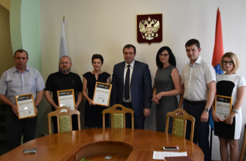 Вице-губернатор Игорь Кулаков поблагодарил журналистов за освещение вопросов ЖКХ