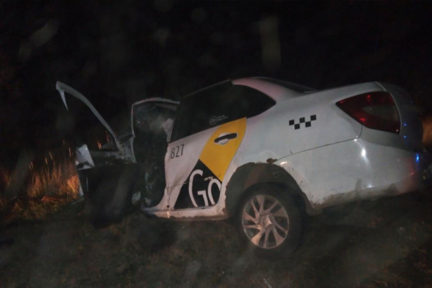 В Тамбовском районе столкнулись “Lada Granta” и “Hyundai Solaris”: водители погибли