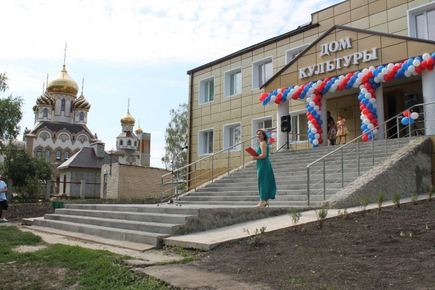 В селе Вячка Кирсановского района после капитального ремонта открыли дом культуры