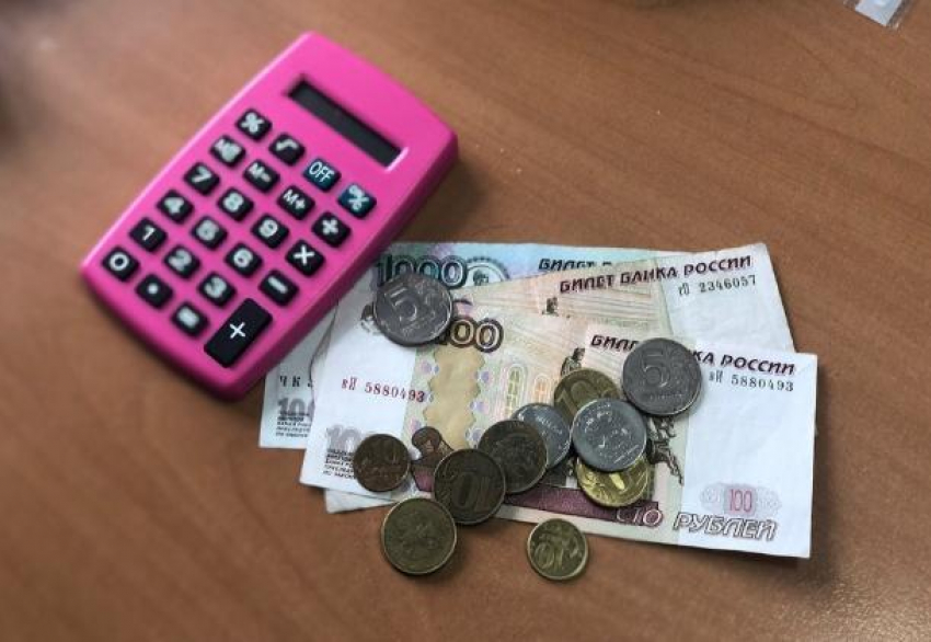 13 банкнот по 500 рублей обеспечили тамбовчанам реальный и условный сроки  