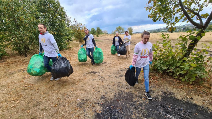 Волонтёры собрали полтонны отходов в Ласковском карьере