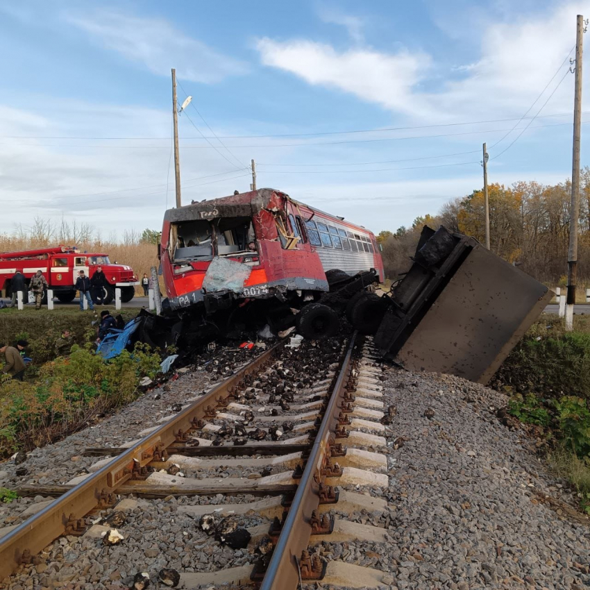 В Тамбовской области осудят водителя «КамАЗа», врезавшегося в пассажирский поезд