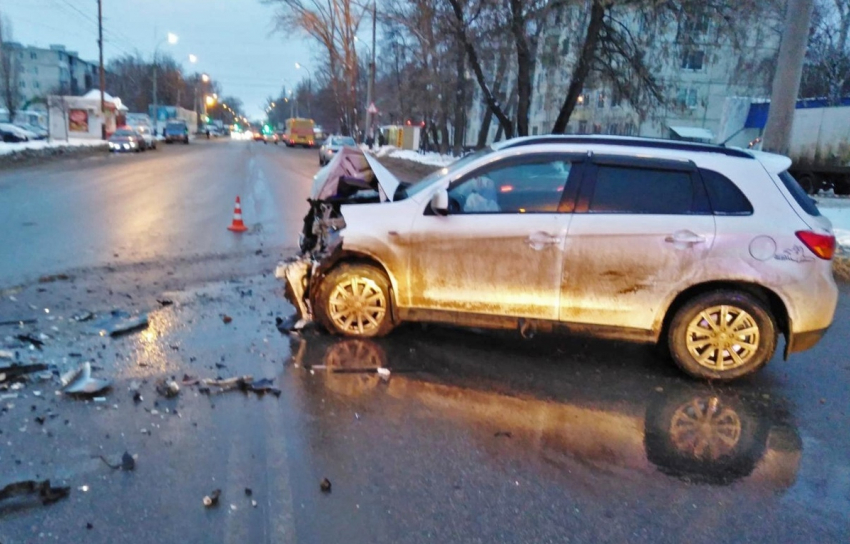 ДТП на Астраханской собрало четыре машины 