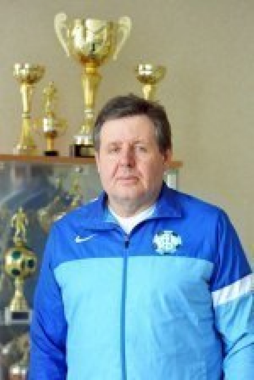 Министр спорта объявил благодарность тренеру «Академии футбола» 