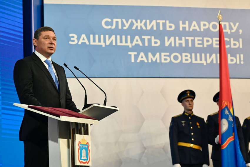 Евгений Первышов избавил своих заместителей от приставки «ио»