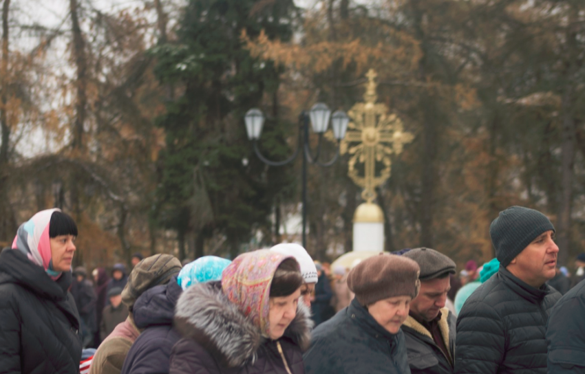 На месте утраченного храма в Моршанске установили крест 