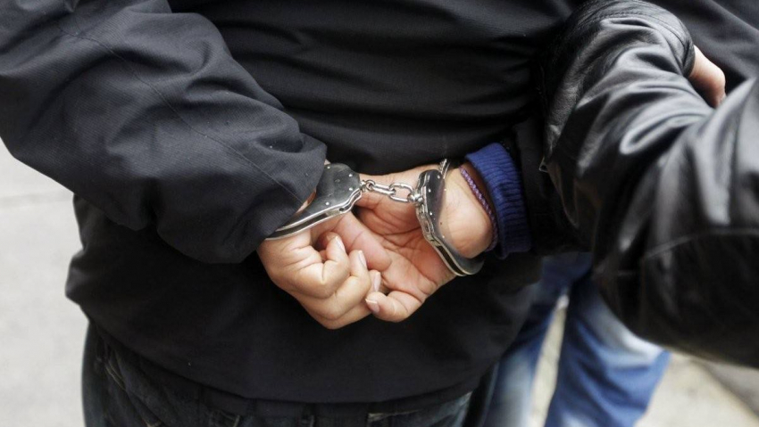 Тамбовские оперативники задержали мошенника, который обкрадывал пенсионеров на дому 