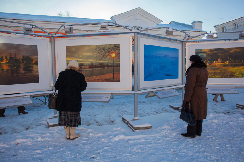 Тамбовский Арбат украсила выставка фотографий храмов России