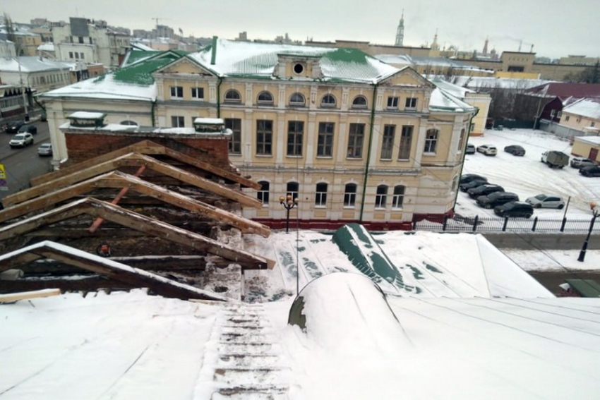 Крышу на музыкальном училище ремонтировали дольше положенного срока