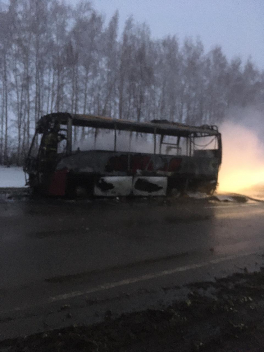 На трассе «Тамбов-Воронеж» сгорел рейсовый автобус