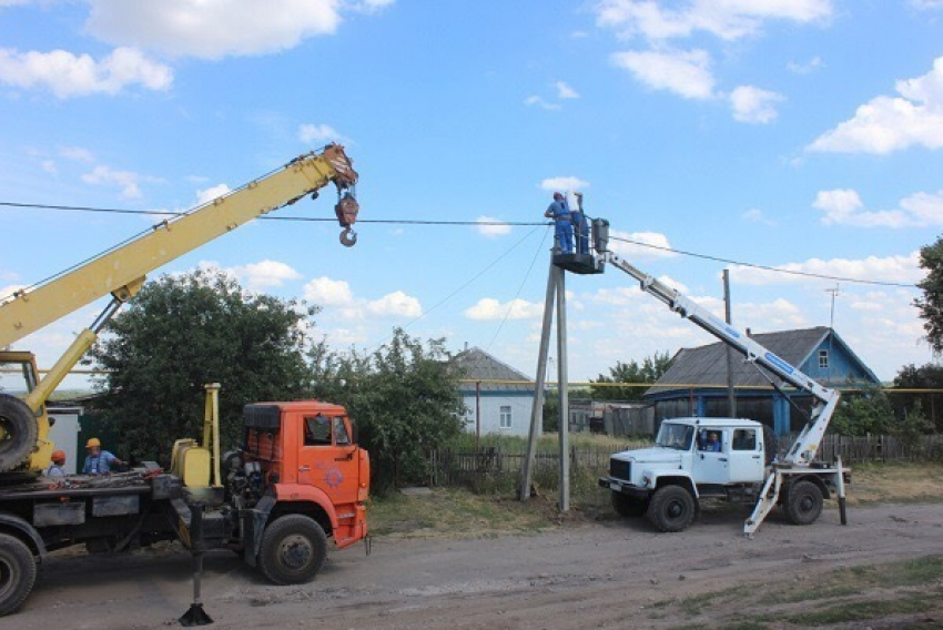 Новые дороги и электролинии ожидают жителей Уварово