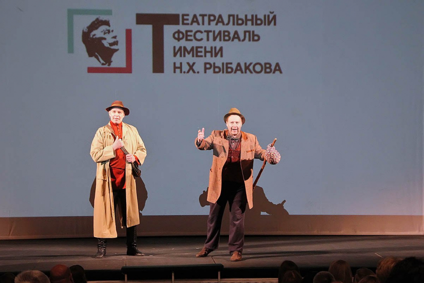 Мотоцикл для тамбовского волка: в Тамбове открылся 16 театральный фестиваль имени Николая Рыбакова (12+)