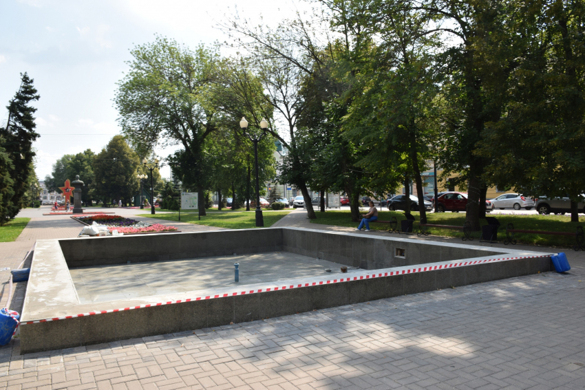 Обновлённые городские фонтаны запустят в августе