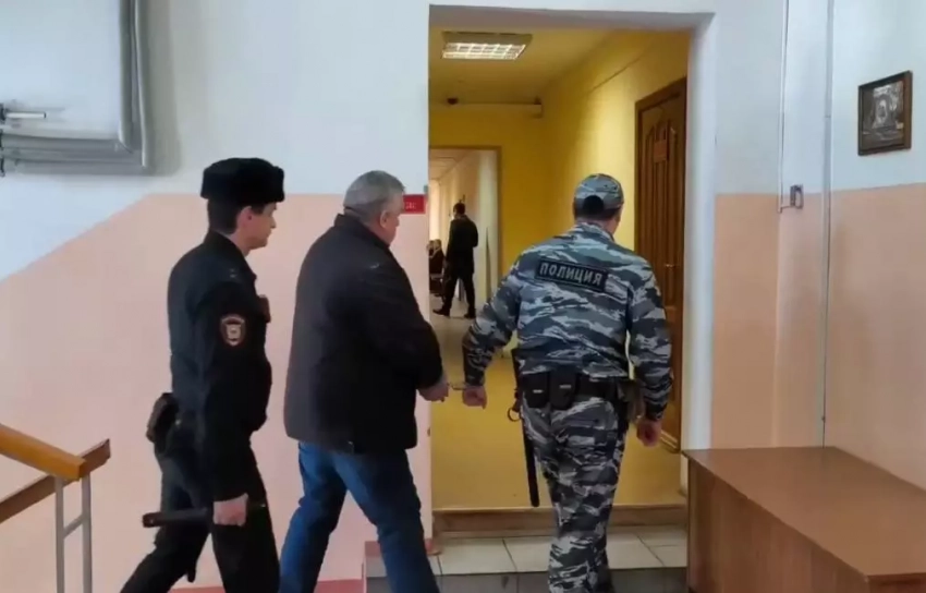 Бывший глава департамента цифрового развития Тамбовской области отправлен под домашний арест