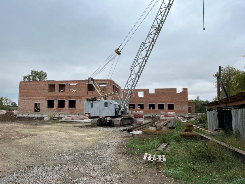 Тамбовские власти будут искать нового подрядчика на строительство школы в Алгасово