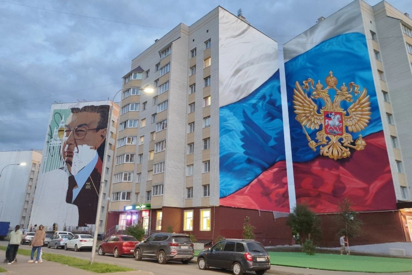Первый в России мурал-фестиваль, посвящённый героям и их наставникам, финиширует  в Тамбове