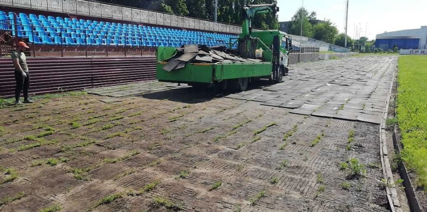 В Мичуринске началась реконструкция стадиона «Олимп»