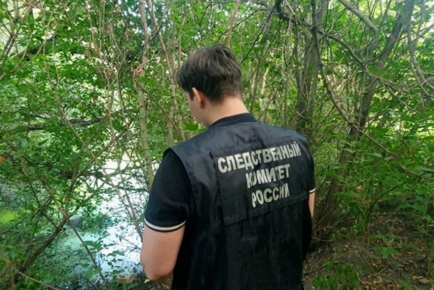 Тело убитой женщины спустя две недели нашли в водоёме Знаменского округа