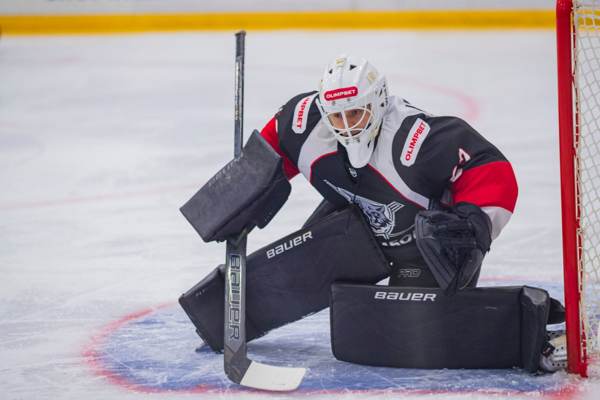 «Волки» сломали зубы об аутсайдера ВХЛ 