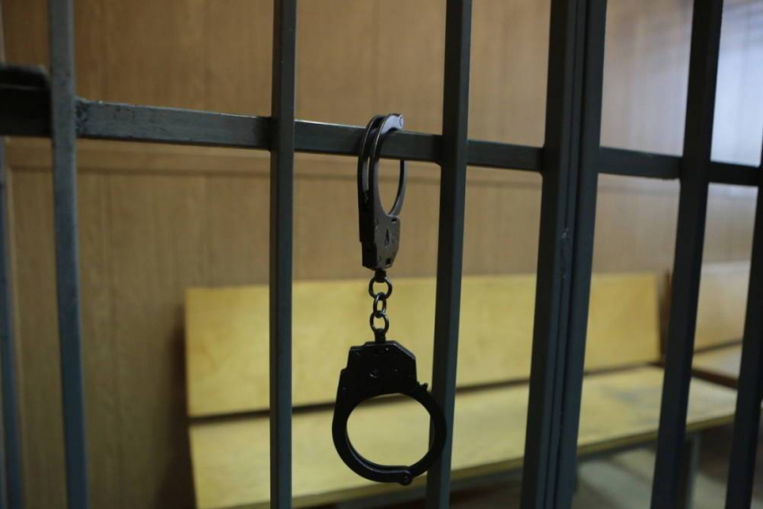Тамбовчанина приговорили к 12,5 годам тюрьмы за сексуальное насилие над падчерицей