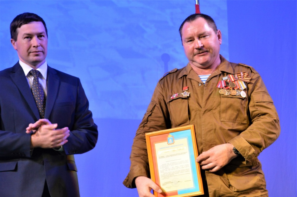 i4-C9Nus8cI.jpg i4-C9Nus8cI.jpg